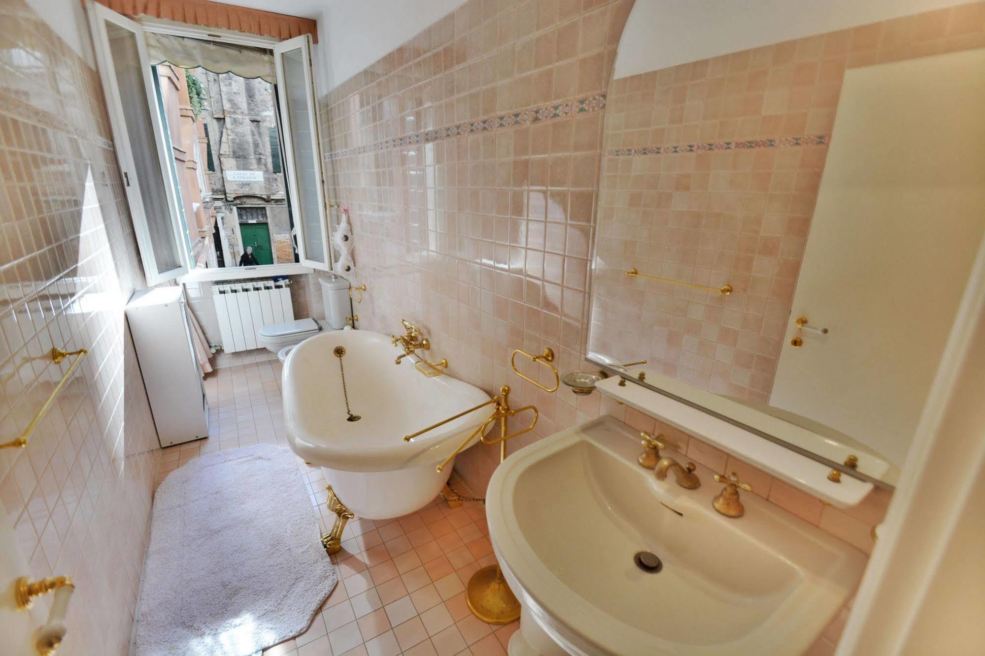Apartamento Ve.N.I.Ce. Cera Casa Del Sol Venecia Exterior foto